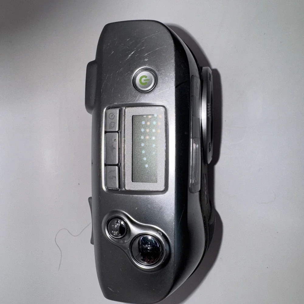 HP Photosmart 720 Digital Camera, 3.3MP 12x Optical Zoom Untested
